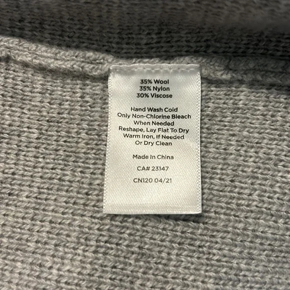 Talbots cardigan sweater - Picture 8 of 10